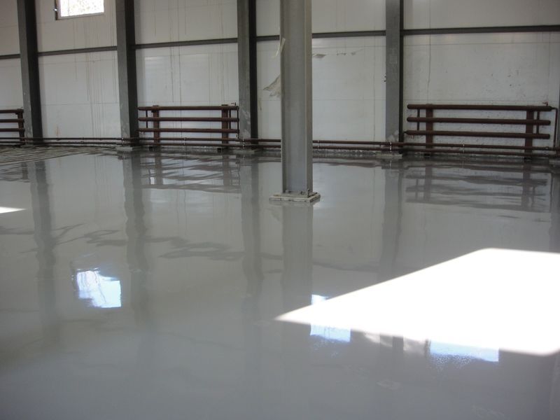 Епоксидна фарба для бетонної підлоги Epoxy Floor сіра, комплект 11,5 кг (на 12-16 м.кв) Київський лакофарбовий завод 8126805 фото